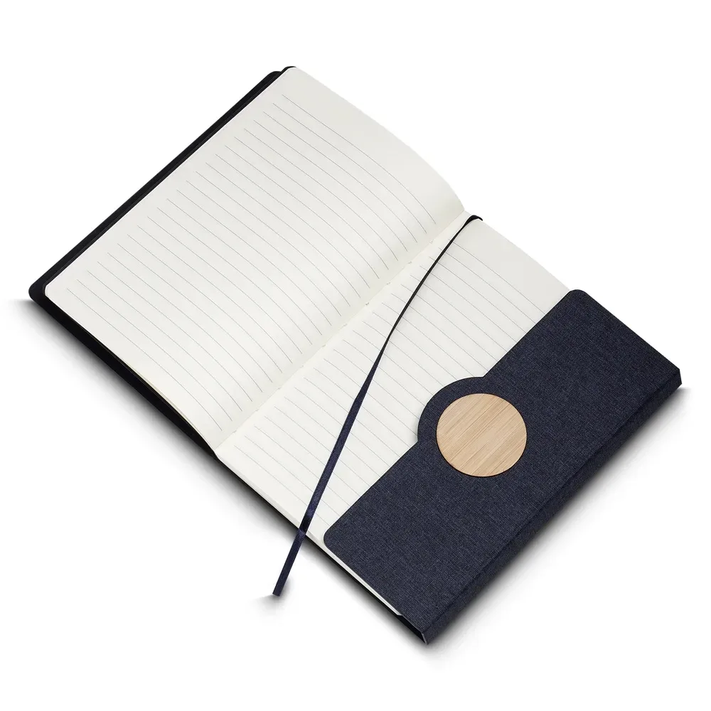 Caderno A5 Capa em RPET e Detalhe em Bambu