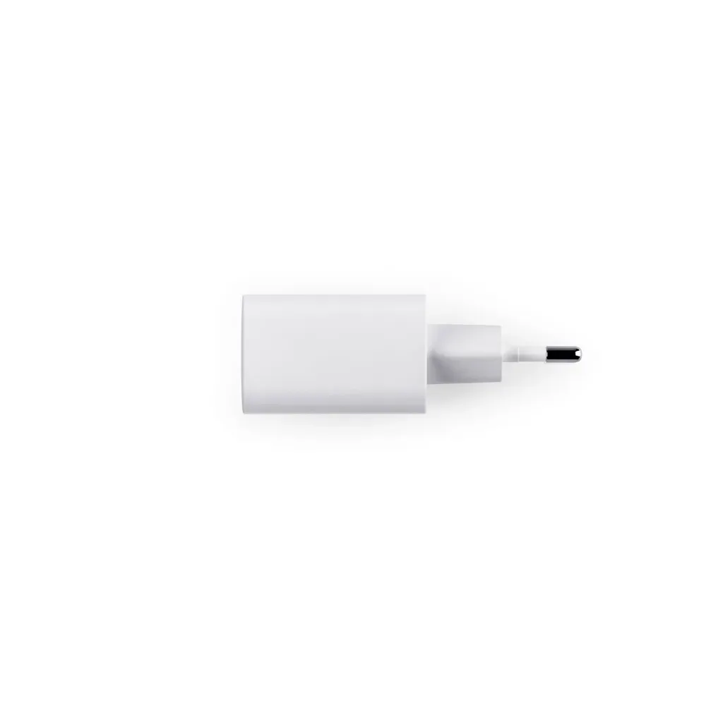 WEGENER. Adaptador de corrente com porta USB-A 18W e USB-C 20W em ABS 100% reciclado