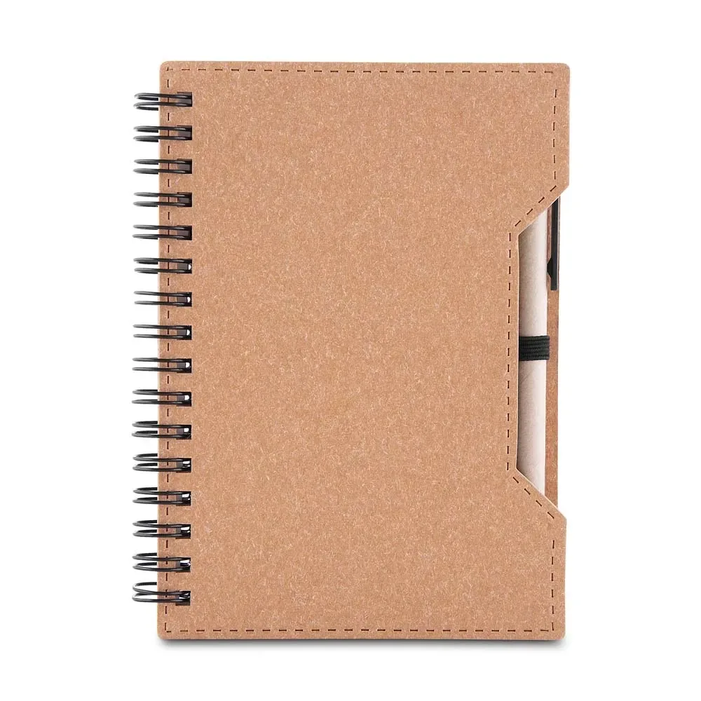 Caderno A6 capa em papelão reciclado com caneta