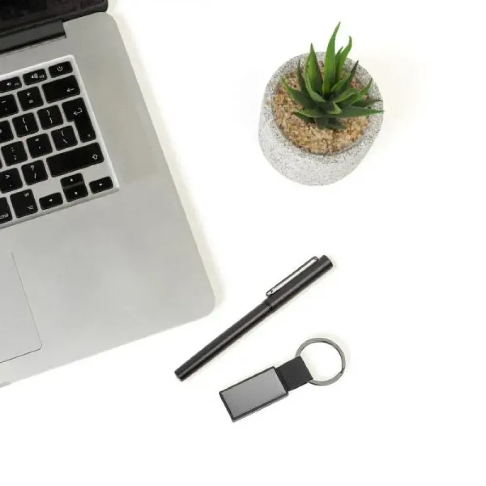 CANETA ROLLER E CHAVEIRO EM METAL/PU