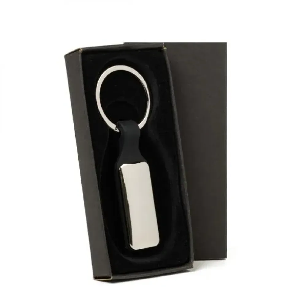 CHAVEIRO EM METAL/PU - PRATA/PRETO