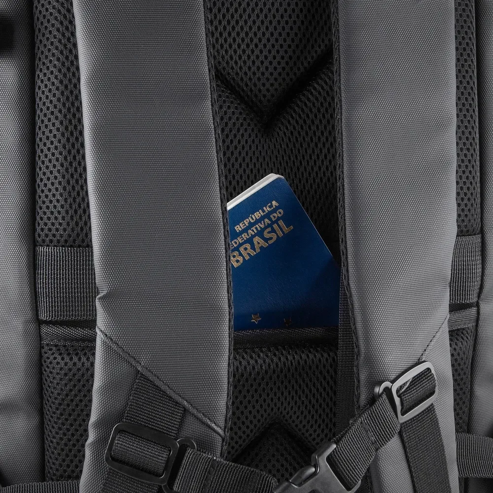 Mochila com Compartimento a Vácuo e Expansor