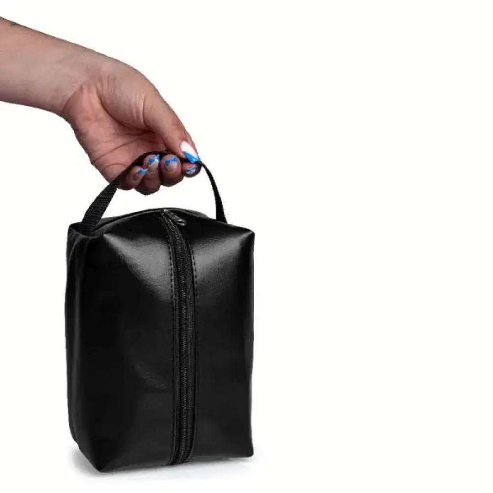 NECESSAIRE C/ ALÇA EM MATERIAL SINTÉTICO - PRETA